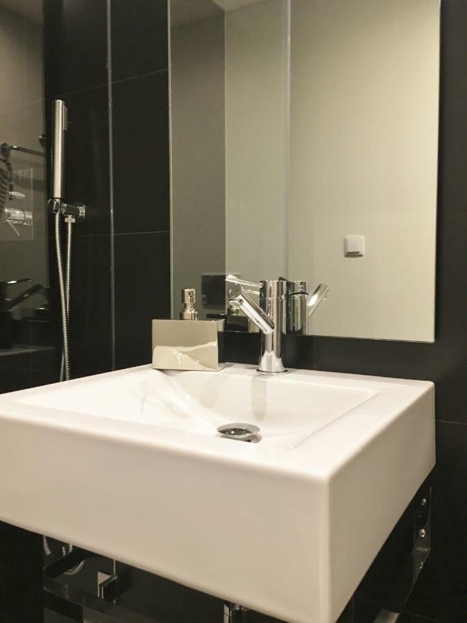 Lisbon Finestay Bica Apartment Екстер'єр фото